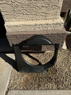 Cubierta de ventilador para BMW 320i 325xi 2001-2005 2001-2006 330Ci 325Ci diseño de ventilador único Foto 1 de 2