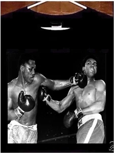 Ali vs Frazier KO T Shirt; Joe Frazier Muhammad Ali Tee - Picture 1 of 1