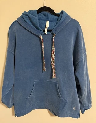 Sudadera con capucha Free People Movement para mujer mediana azul lavado bolsillo frontal Foto 1 de 3