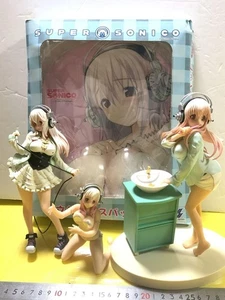 Super Sonico 6 teiliges Set - Bild 1 von 11