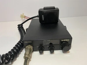 Uniden Pro 500D Mobile CB Radio - 40 Channel CB w Mic - Picture 1 of 12