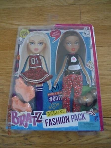 MGA Bratz: DELUXE FASHION PACK "Perfect Pair" Shoes 2015 Brand New Sealed Pack - Picture 1 of 3