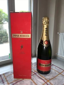 Piper Heidsieck Champagne Brut an 2000 Con Confezione Originale - Foto 1 di 3