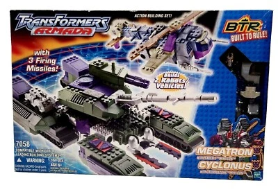 变形金刚 Armada Megatron/Cyclonus 动作建筑套装,老式 2003 年,6 岁以上 — 第 1/4 张图片
