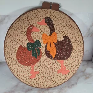 Vintage Handmade Quilted Geese Applique Round Wood Frame Art Wall Hanging - Picture 1 of 6