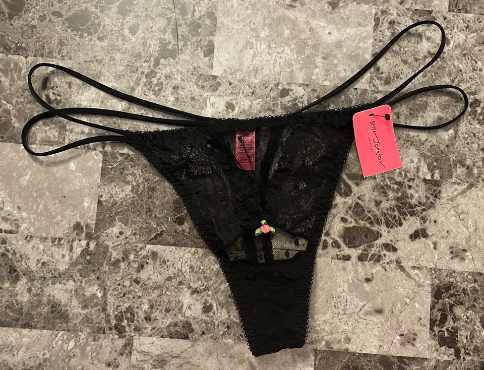 NUEVO CON ETIQUETAS BETSEY JOHNSON L NEGRO ENCAJE ROSA APLIQUES TIRAS VINTAGE RARO TANGA BRAGAS Foto 1 de 4
