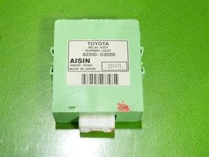 01-05 IS300 OEM 82810-53020 running auxiliary light lamp relay control - Bild 1 von 7