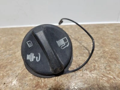 2002 CHEVROLET TAHOE GAS CAP - Изображение 1 из 3