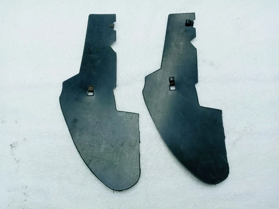 OEM 1968-70 Dodge Charger Inner Quarter Panel Water Splash Plastic Shields Hemi Foto 1 de 1