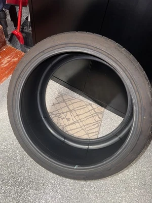 Michelin Rear Tires Pilot 4s 285/30/ ZR 20 - Image 1 of 3