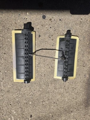 Ford Explorer 2011-2019 conjunto amortiguador de aire calentador OEM Foto 1 de 4