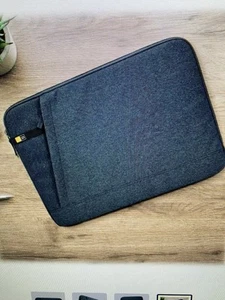 2-Pack: Case Logic Laptop Sleeves - Picture 1 of 4
