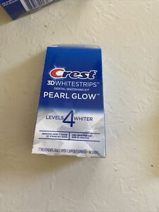 NEW Crest 3D Whitestrips Pearl Glow 4 Levels Whiter Exp 12/2025 SEALED 14 Strips