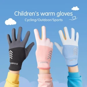 Youngsters' Warm Fleece-Lined Winter Gloves Waterproof & Windproof - Picture 1 of 8