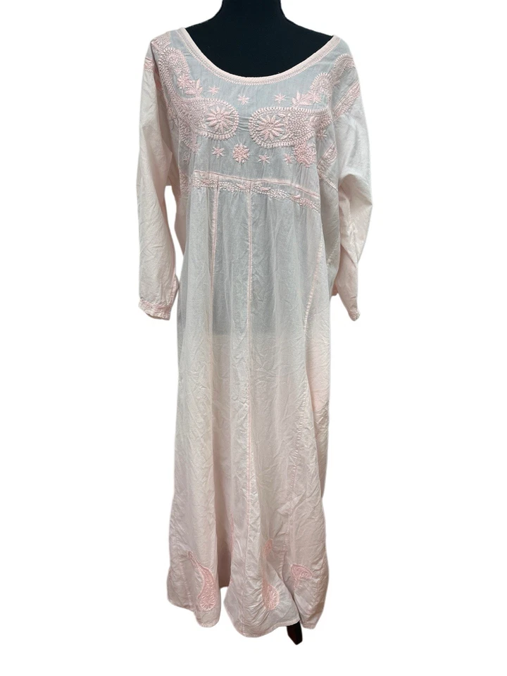 Camisola feminina bordada Soft Surroundings Anastasia Plus tamanho 1X rosa pálido - Imagem 1 de 4