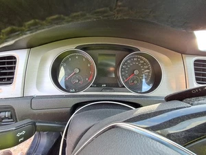 Used Speedometer Gauge fits: 2016 Volkswagen Golf Cluster cluster Htbk Base MPH - Picture 1 of 24