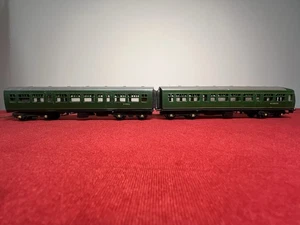 Tri-ang OO R157 DMU Power Car Dummy & Center Unit Car M79629 & M59120 BR Green - Picture 1 of 13