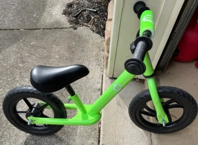 Vilano RALLY Balance Bike 12” - Image 1 of 4