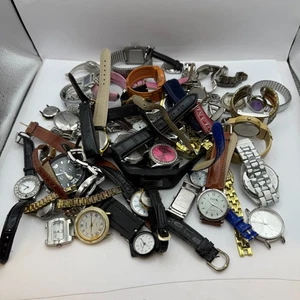 Large Bundle Of Vintage / Modern Quartz Watches Joblot UNTESTED PARTS REPAIR - Picture 1 of 10