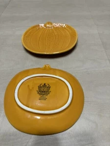 Set aus zwei Keramik Kürbis Schalen 6 1/4” x 6 1/4” Thanksgiving (C) - Bild 1 von 5