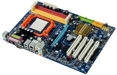 Mainboard Gigabyte GA-M56S-S3 Socket AM2 DDR2 ATX - Image 1 of 2