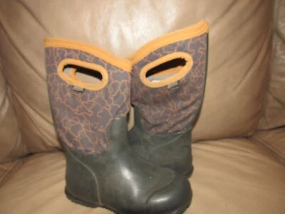 BOGS Little Kids Sz 11 Waterproof Boots Pull On Black Brown - Image 1 of 4