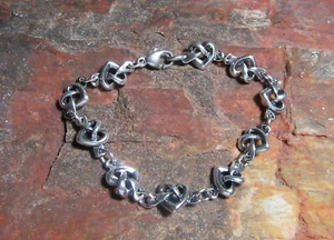 James Avery Retired 925 Sterling Silver Heart Knot Bracelet  7.5" Long - Picture 1 of 9