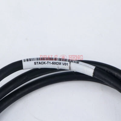 1PCS Used CISCO STACK-T1-50CM V01 cable - Image 1 of 4
