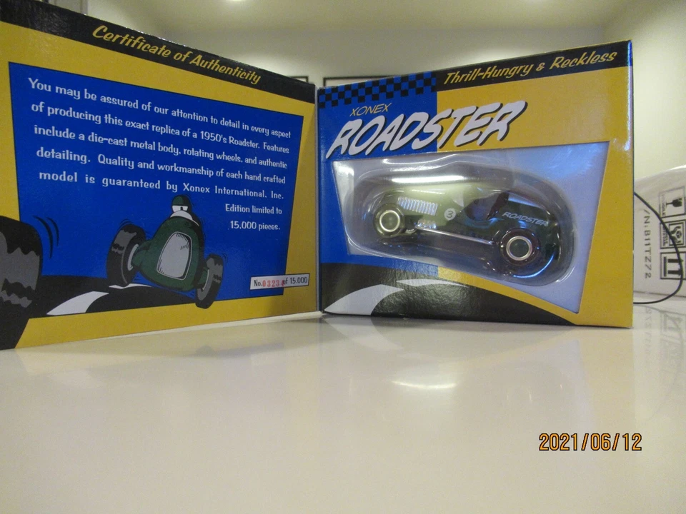 Coche Roadster Indy 1:43 Xonex años 50 edición limitada verde Foto 1 de 4