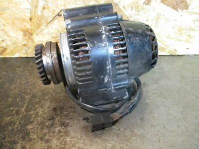 Alternateur Suzuki GSXR GSXF 750 1100 31400-48B01 - Photo 1/4