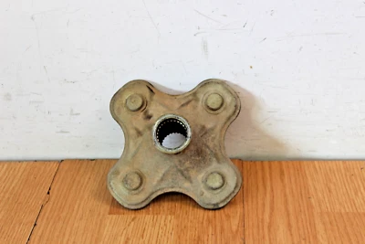 1993 YAMAHA KODIAK 400 4X4 Left Rear Wheel Hub - Image 1 of 4