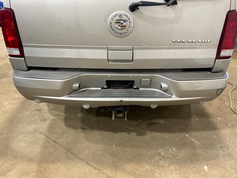 02 03 04 05 06 CADILLAC ESCALADE conjunto de para-choque traseiro - Imagem 1 de 4