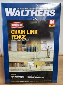 Kit de valla de eslabones de cadena Walthers Cornerstone Model Railroad 933-3125 HO con dos puertas - Imagen 1 de 2
