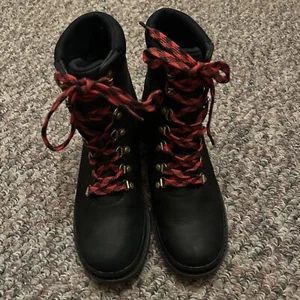 Muck Black Waterproof Lace Up Boots Women's Size 8.5 - Picture 1 of 15