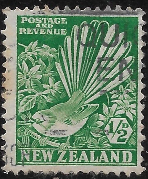 1935 NEW ZEALAND   SC#185 Pied Fantail  BIRDS - Image 1 of 1
