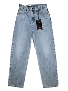 Levi's Women's Premium Dad Jeans Light Wash High Rise Straight Leg Size 23 - Picture 1 of 7