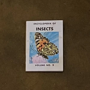 Vintage 1960s Cracker Jack Encyclopedia Of Insects - Picture 1 of 8