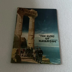 The Guns Of Navarone Original Cinema Souvenir Brochure use acceptable for age - Foto 1 di 22