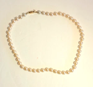 VINTAGE Monet Faux Pearl Necklace Knotted Champagne 18" Short - Picture 1 of 10