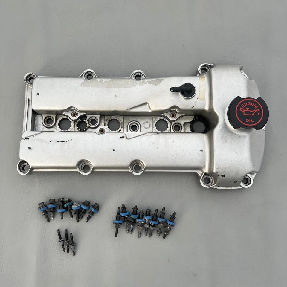 Jaguar S-Type 2000 2001 2002 3,0 L motor V6 tapa válvula lado conductor izquierdo usado Foto 1 de 4