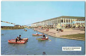 Butlins Minehead Boating Lake Somerset - Vintage Postcard U22 - Picture 1 of 3