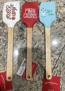 Target 🎄 Christmas Holiday Spatulas Silicone Wood Lot Of 3- Gift Set! - Picture 1 of 3