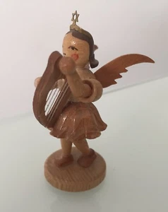 Ángel con lira Fa. Montes minerales en blanco - Imagen 1 de 2