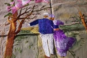 Vintage Stickerei schöne Farben Paar Flanieren Mann & Frau Emb - Bild 1 von 12