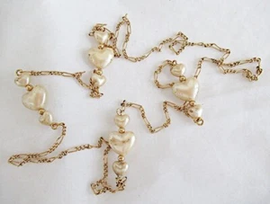Collar vintage de cadena de eslabones Fígaro con corazones beige en oro 28" NC101 - Imagen 1 de 2