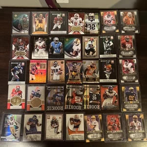LOTE DE 35 TARJETAS NUMERADAS DE FÚTBOL AMERICANO DE LA NFL - Peterson Foster Cruz Connor Rookies - Imagen 1 de 15