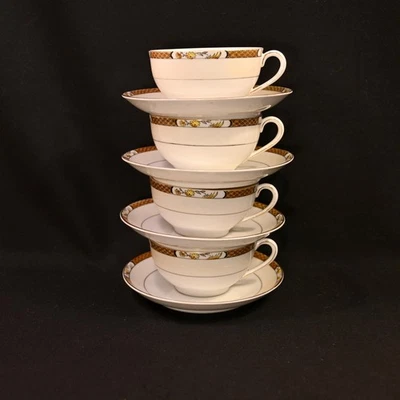 Noritake 4 Cups & Saucers Geometric Band Florals w/Gold 1918 Hand Painted Nippon - image 1 of 4