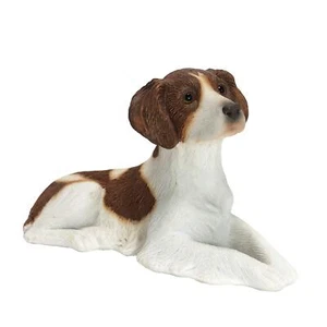 Small Size Orange And White Brittany Spaniel Sculpture - Picture 1 of 1