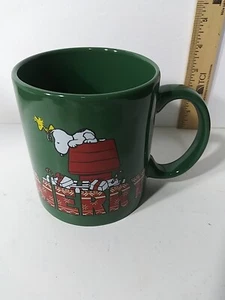 Peanuts Merry Christmas 2015 Coffee Mug 20 oz Snoopy Woodstock Ships Fast - Picture 1 of 3
