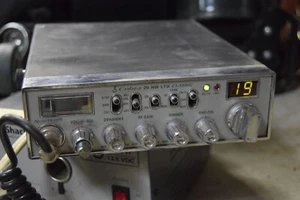 Cobra 29 NW 40 Channel CB Radio With Micro Phone **READ** - Picture 1 of 1